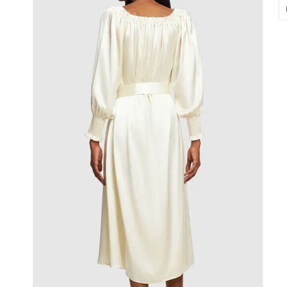 WEWOREWHAT Off-The-Shoulder Silky Maxi Dress Ivory Small - Picture 9 of 11